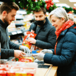 découvrez le délai de traitement pour encaisser un chèque en grande surface. informez-vous sur les étapes et le temps nécessaire pour que votre paiement soit validé et les conseils pour éviter les mauvaises surprises.